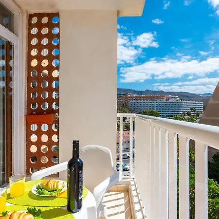 M3f Wonderful Apartment, Close To The Beach أرونا
